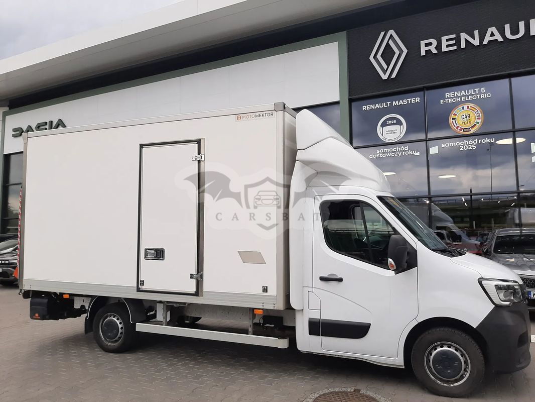 Renault Master 2023