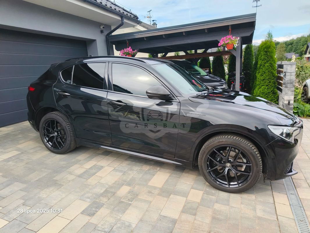 Alfa Romeo Stelvio 2.0 Turbo 16V AT8-Q4 Estrema 2023
