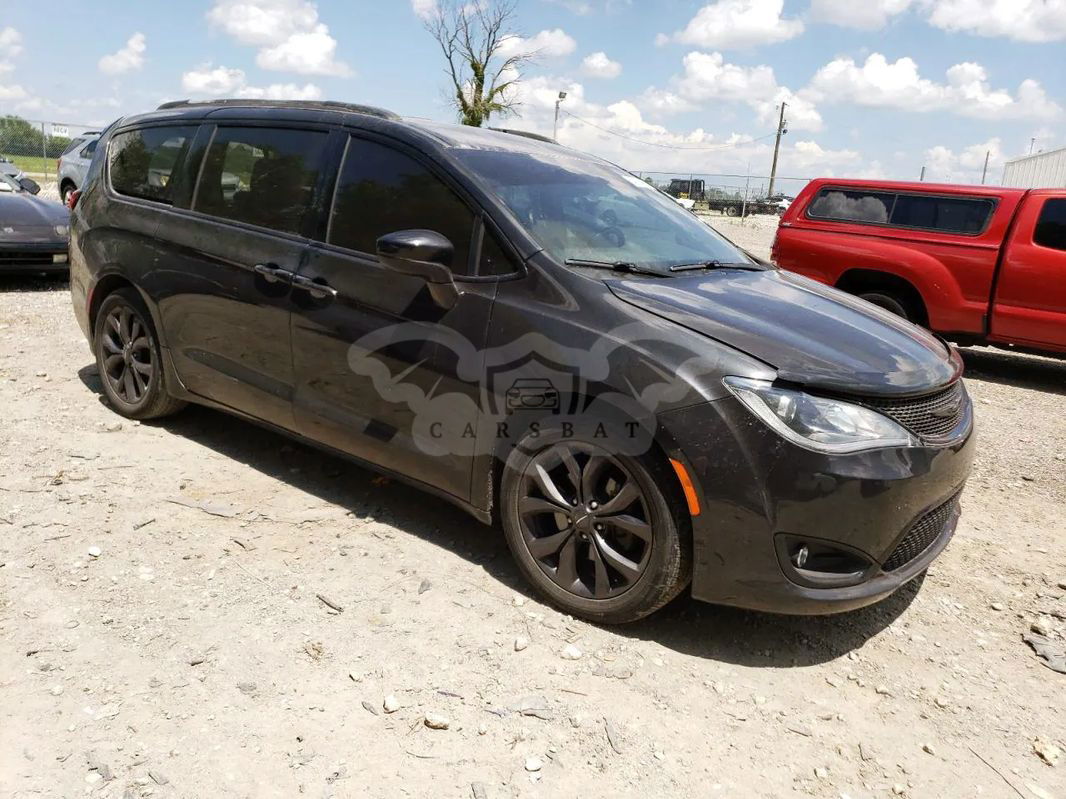 Chrysler Pacifica 2019