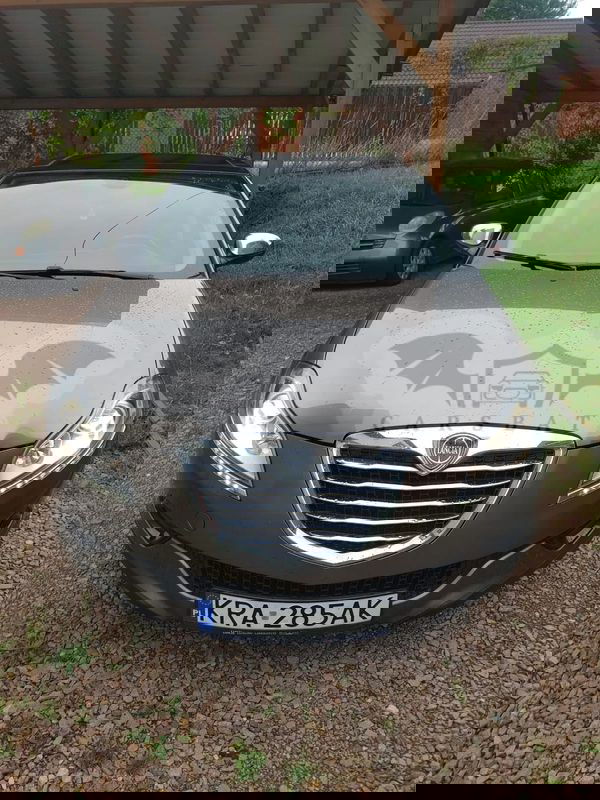 Lancia Delta 1.9 MJ TB Executive 2010