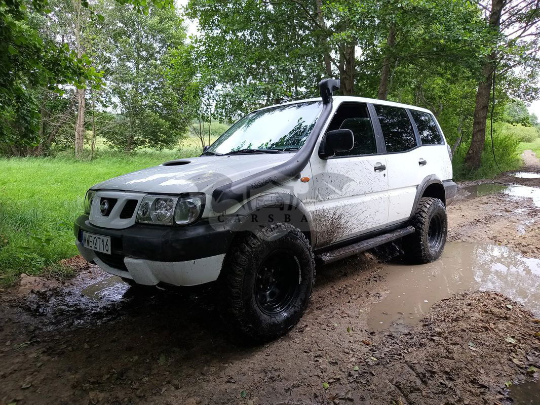 Nissan Terrano II 2004
