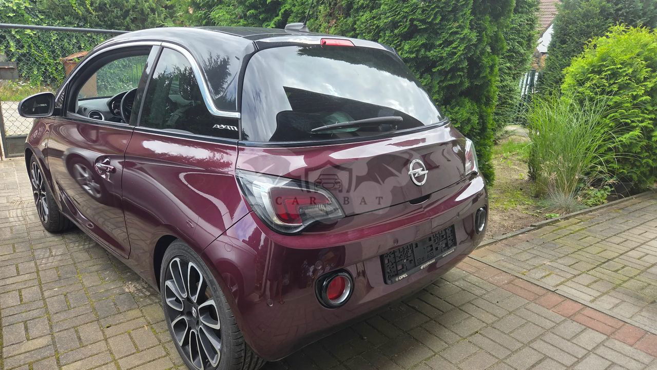 Opel Adam 2016