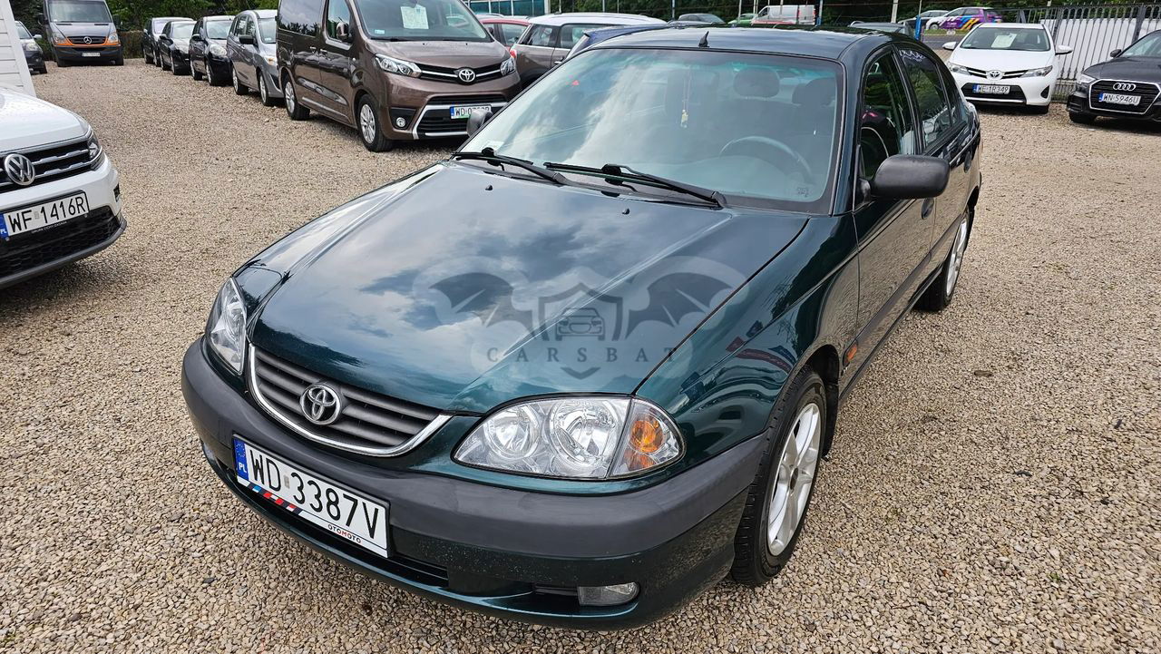 Toyota Avensis I 1.6 VVT-i Terra 2001