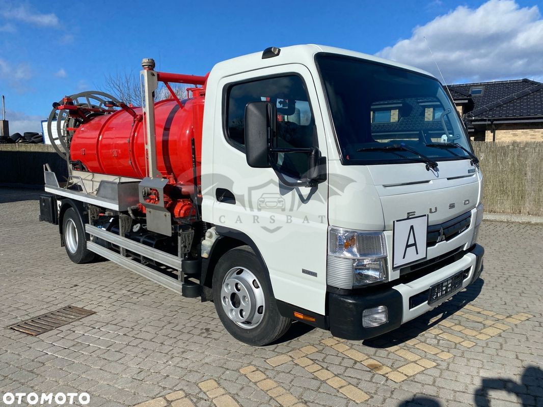 Mitsubishi Fuso Canter 2020