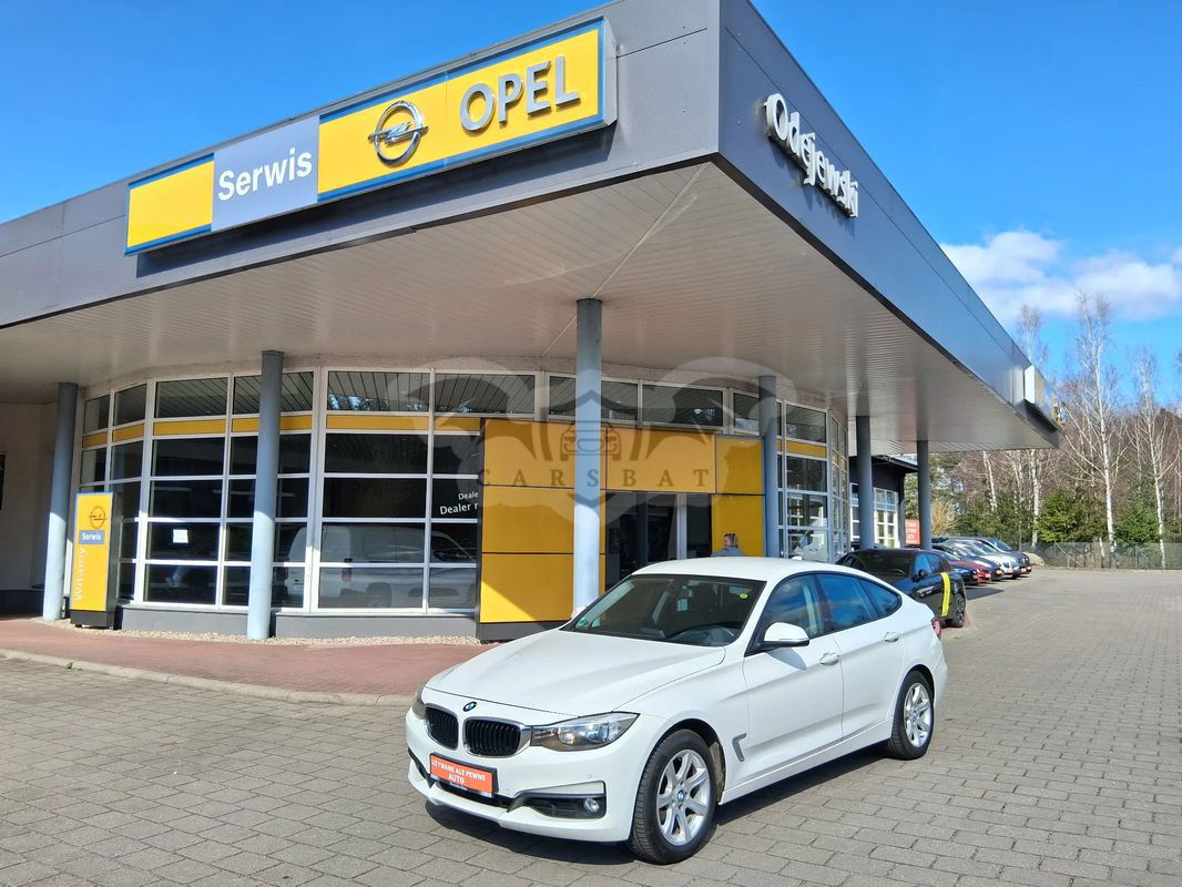BMW 3 Series F30/F31 320d xDrive 2013