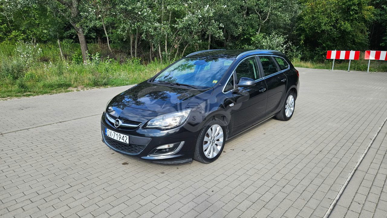 Opel Astra J 1.4 Turbo Sports Tourer 150 Jahre 2012