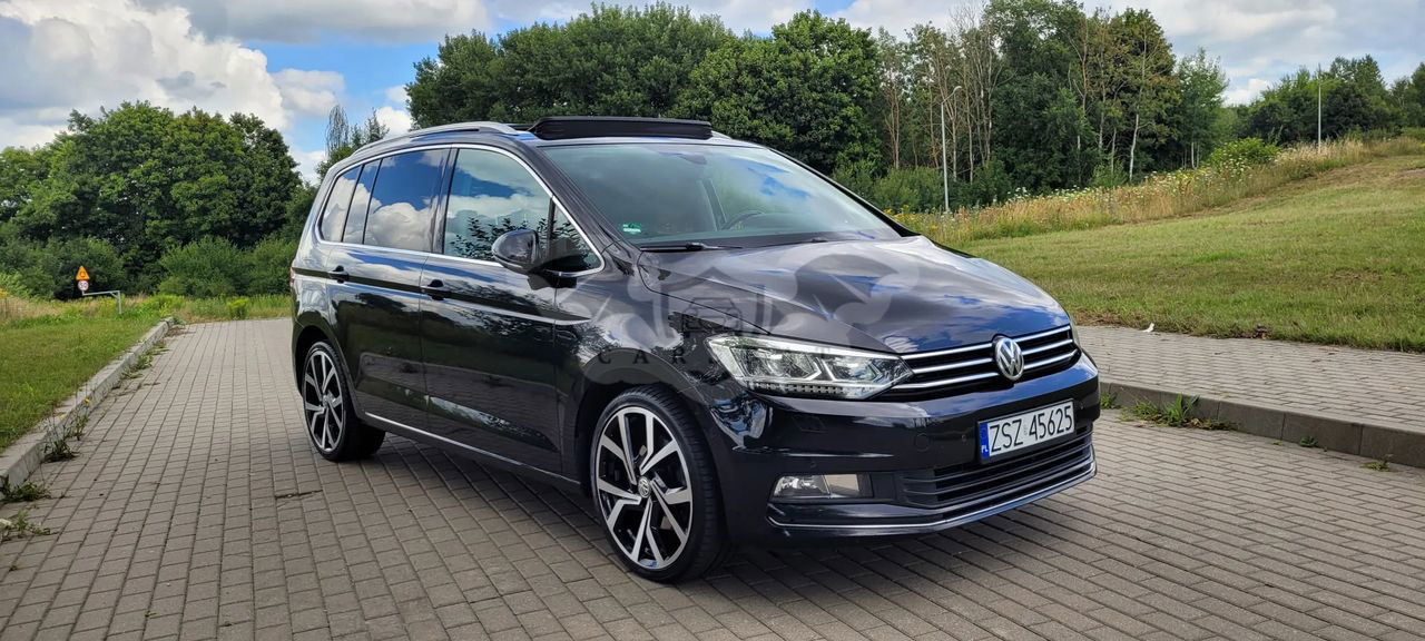 Volkswagen Touran III 2.0 TDI DPF Highline 2015
