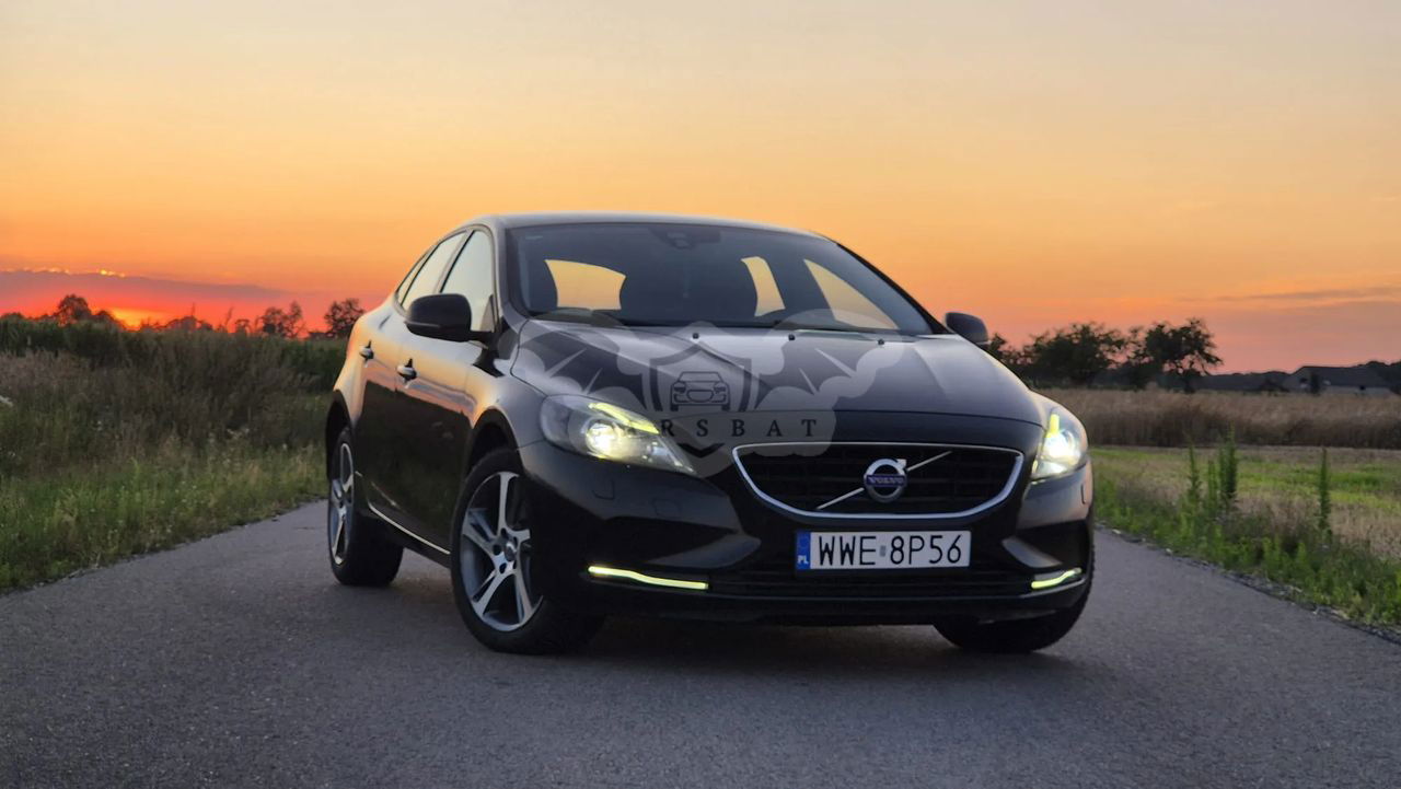 Volvo V40 II D3 2015