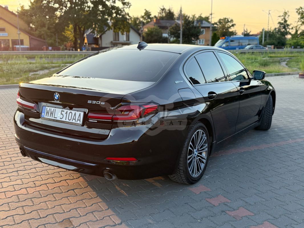 BMW 5 Series G30/G31 530e iPerformance Sport Line sport 2019