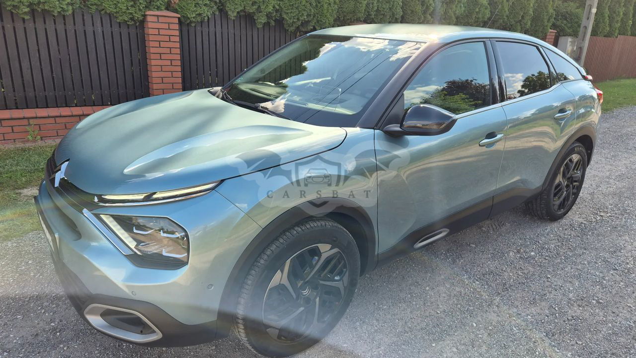 Citroën C4 III 1.2 PureTech Shine S&S EAT8 2021