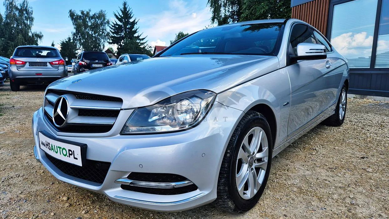 Mercedes-Benz C W204 180 Coupe BlueEFFICIENCY 2012