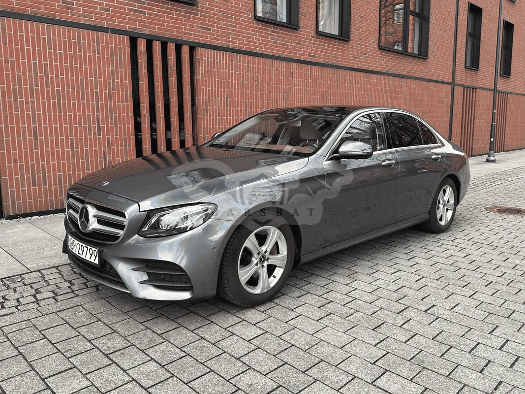 Mercedes-Benz E W212/W207 220 d 4-Matic Business Edition 9G-TRONIC 2017