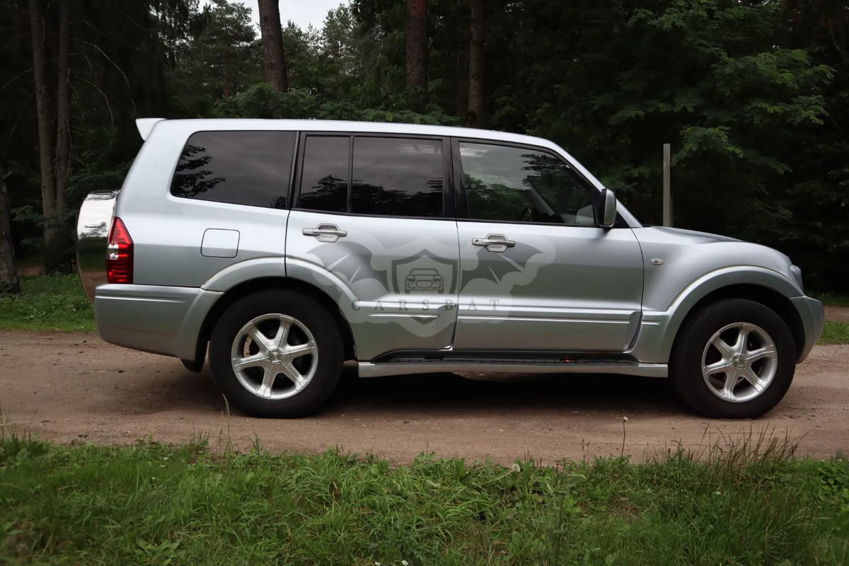 Mitsubishi Pajero III 3.2 DID 2004