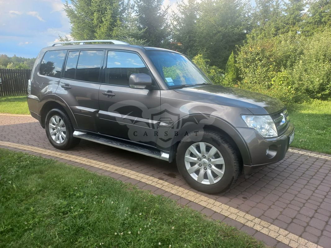 Mitsubishi Pajero IV 3.2 DID Intense + 2010