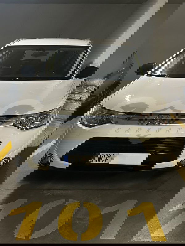 Mitsubishi Outlander III 2014