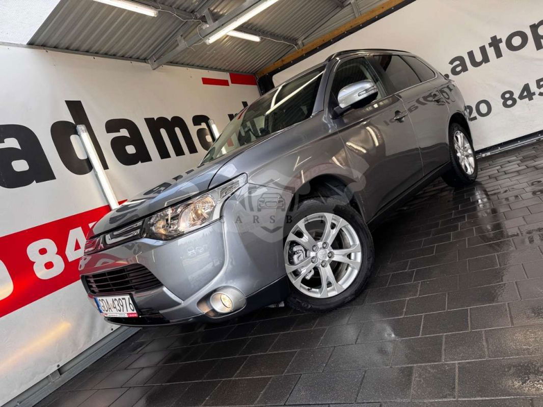 Mitsubishi Outlander III 2014
