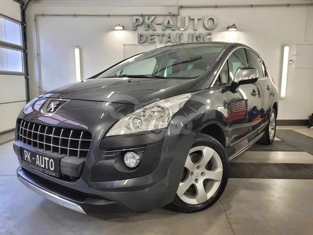 Peugeot 3008 I 2.0 HDi Premium+ 2011