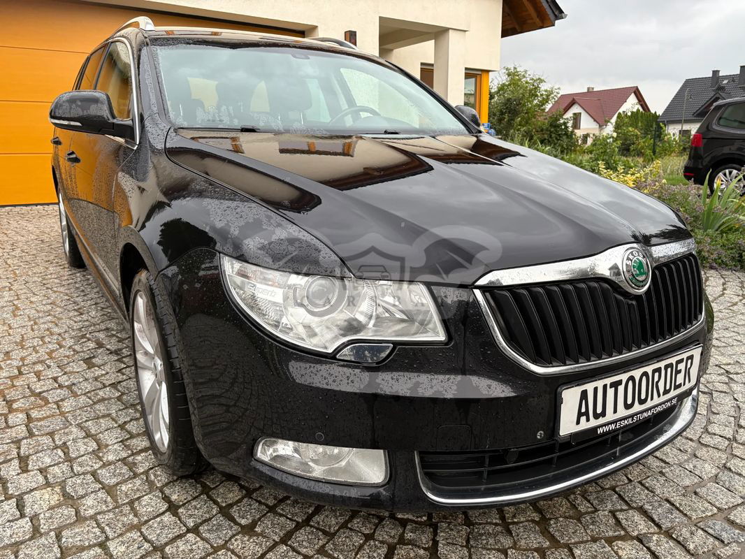 Skoda Superb II 2.0 TDI Elegance 2011