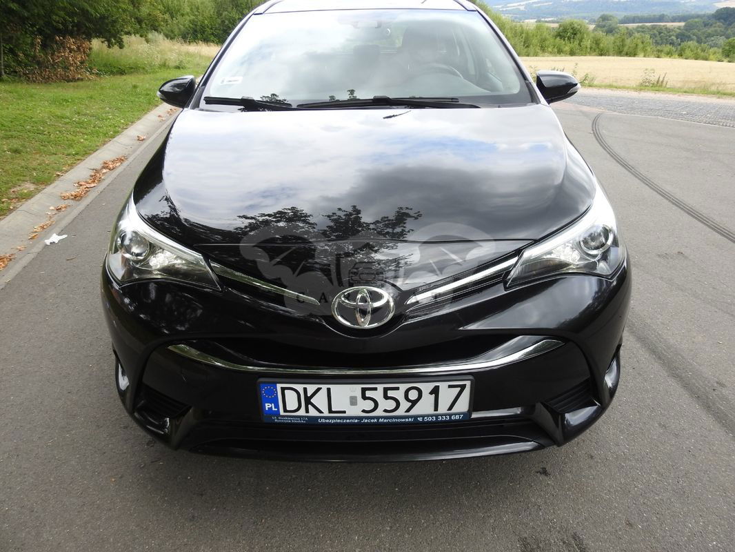 Toyota Avensis III 1.8 Premium 2016
