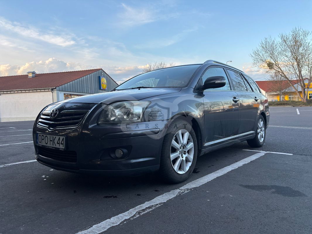 Toyota Avensis II 2.0 D-4D Combi 2007