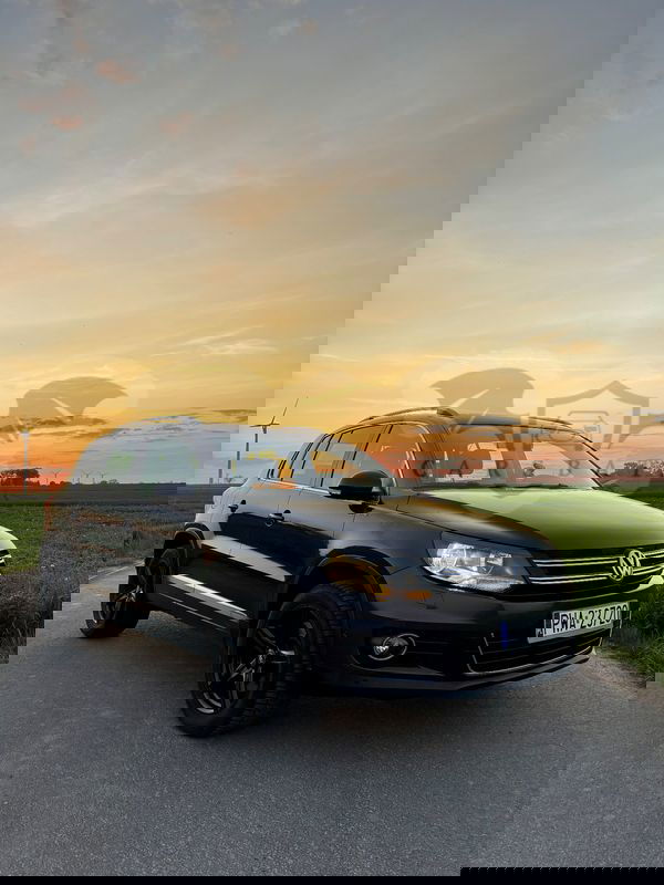 Volkswagen Tiguan I 2.0 TDI SCR 4MOTION BlueMotion Technology DSG Lounge Sport & Style 2015