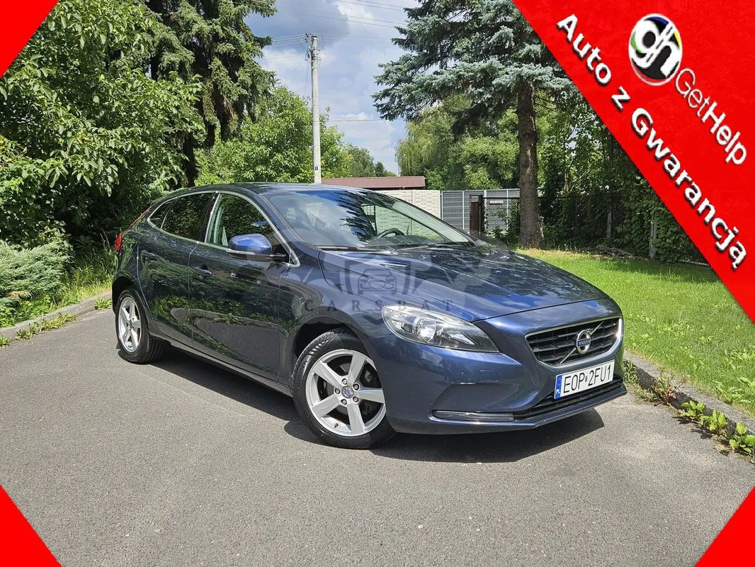 Volvo V40 II D2 Momentum 2013