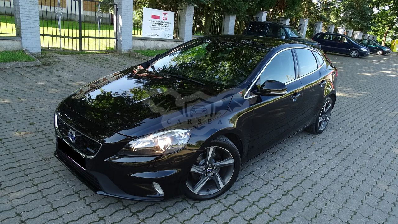 Volvo V40 II D2 R-Design 2013