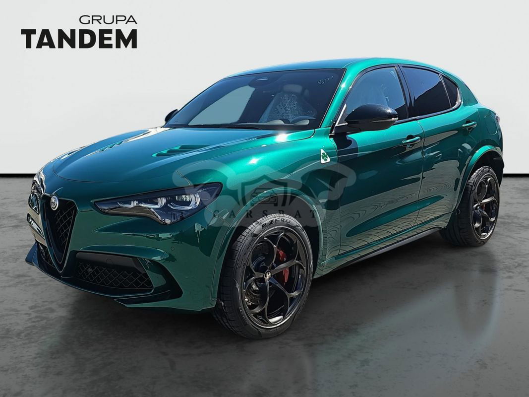 Alfa Romeo Stelvio 2025