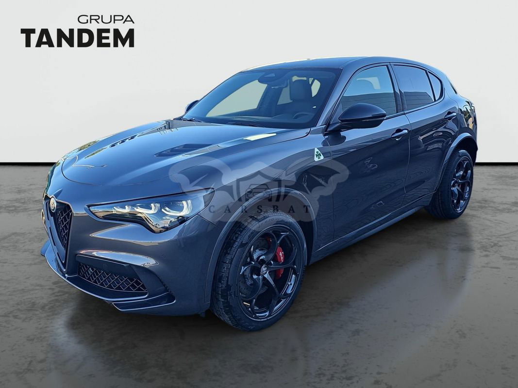 Alfa Romeo Stelvio 2025