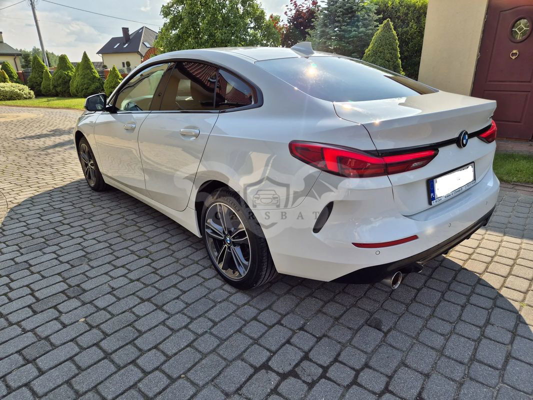BMW 2 Series 218i Sport Line 2021