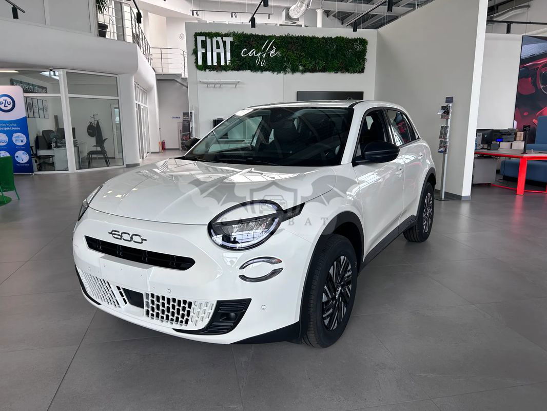 Fiat 600 1.2 Turbo Hybrid eDCT 2025