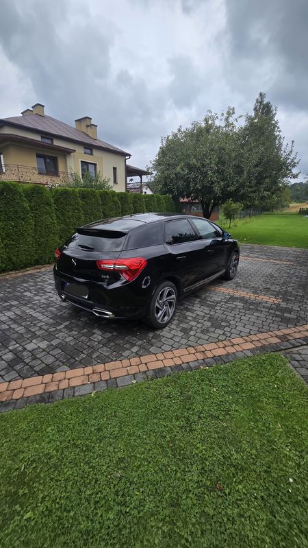DS DS5 2015