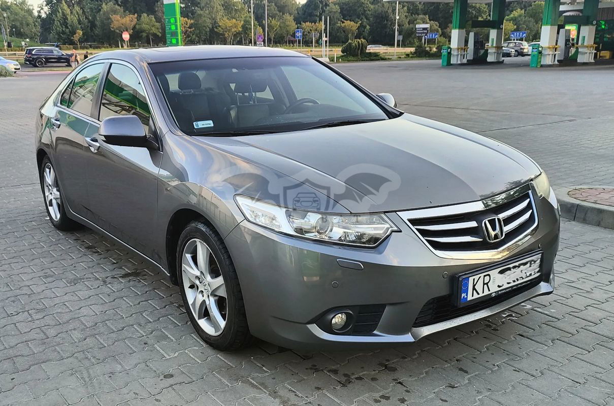 Honda Accord VIII 2.0 Executive Navi 2011