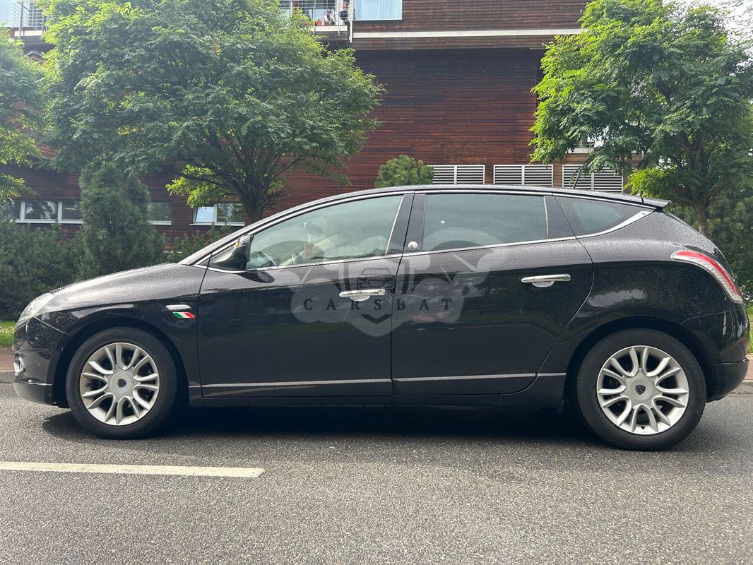 Lancia Delta 2014