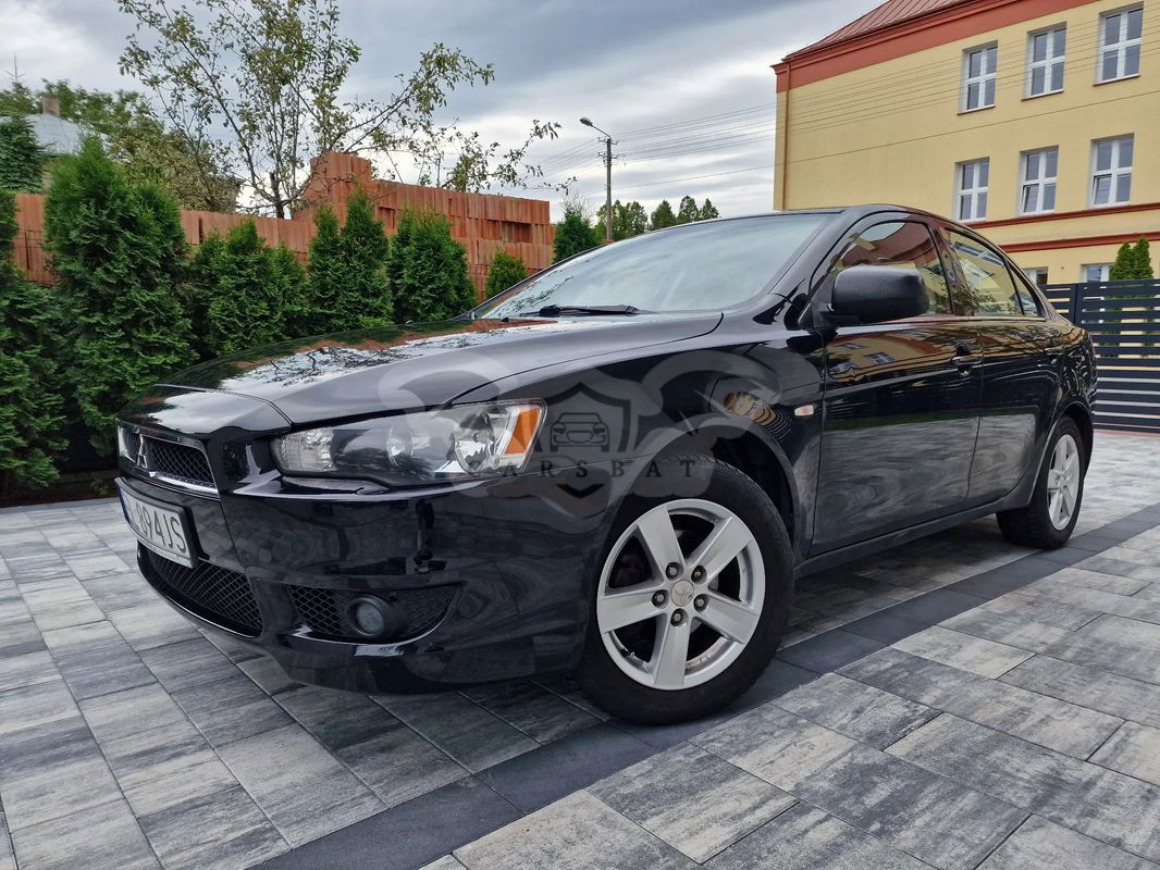 Mitsubishi Lancer IX 1.5 Invite 2010