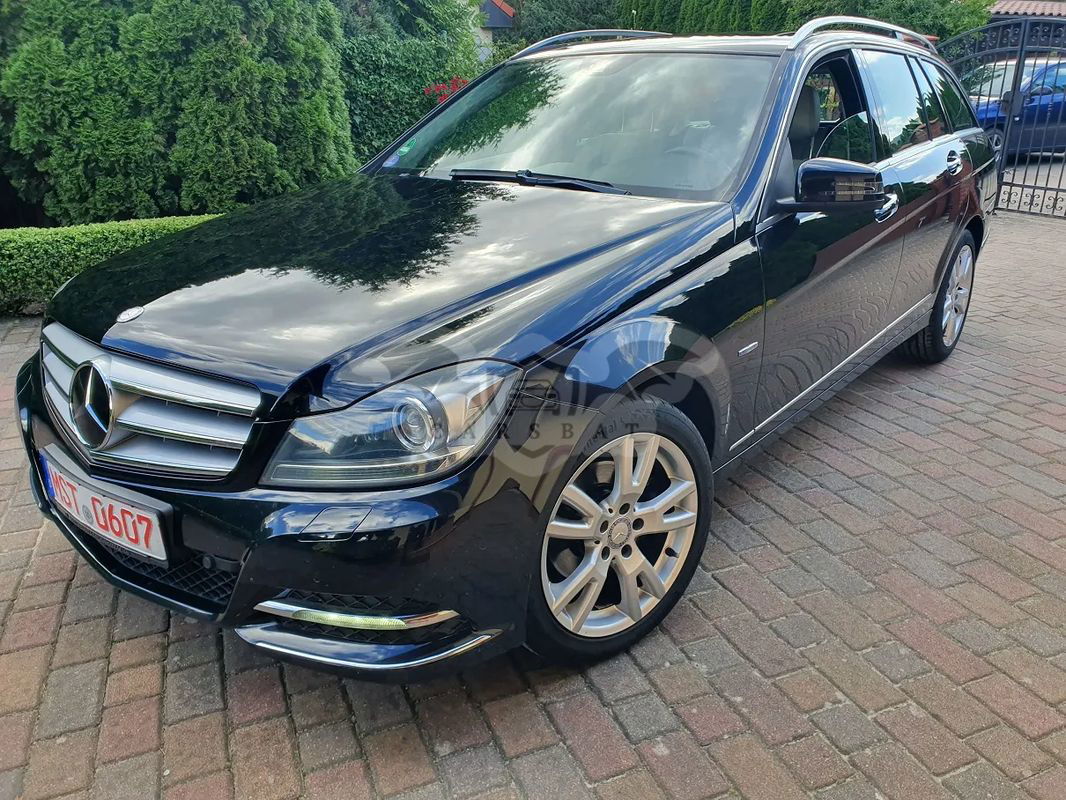 Mercedes-Benz C W204 250 CGI T Automatik BlueEFFICIENCY Avantgarde 2011