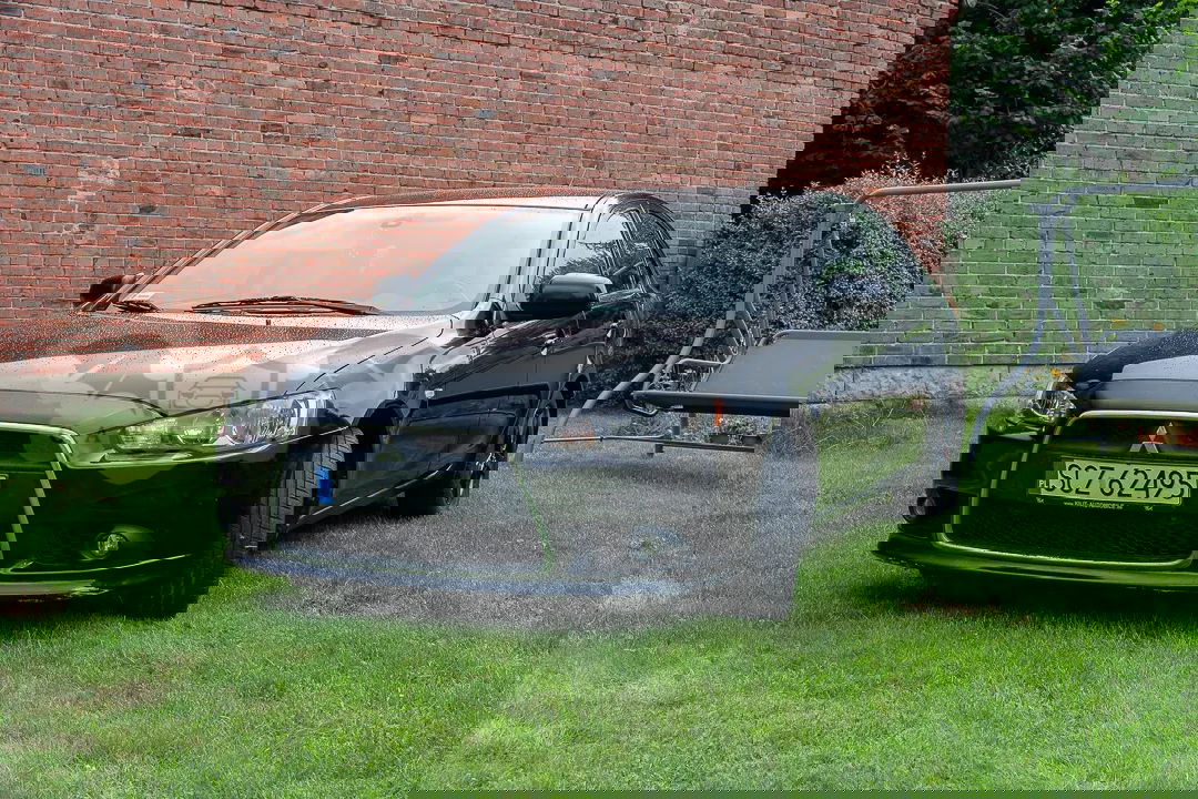 Mitsubishi Lancer IX 2010
