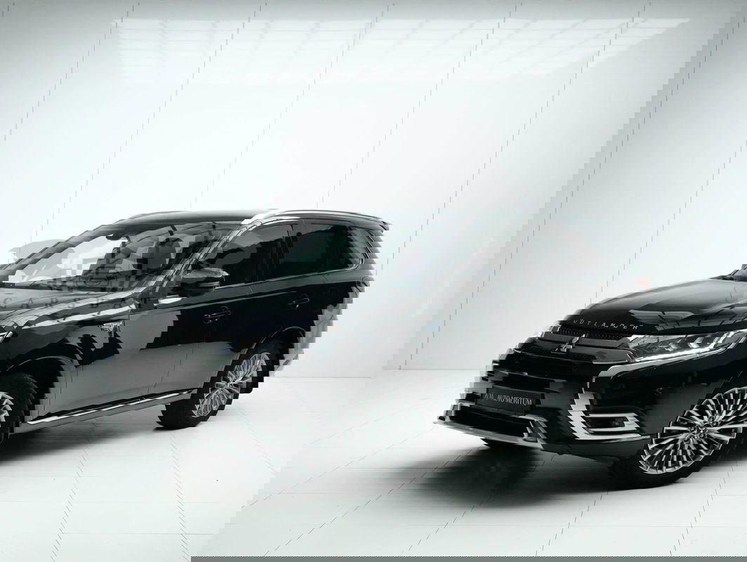 Mitsubishi Outlander III PHEV Instyle 2020