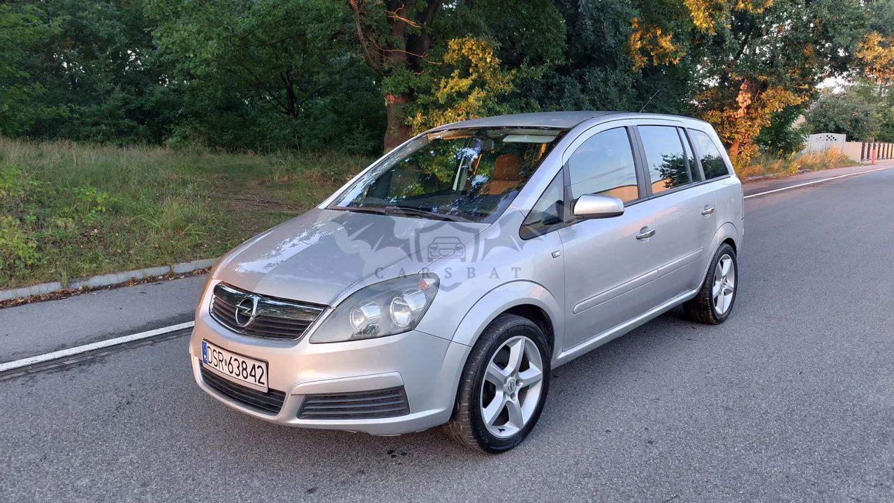 Opel Zafira B 2005