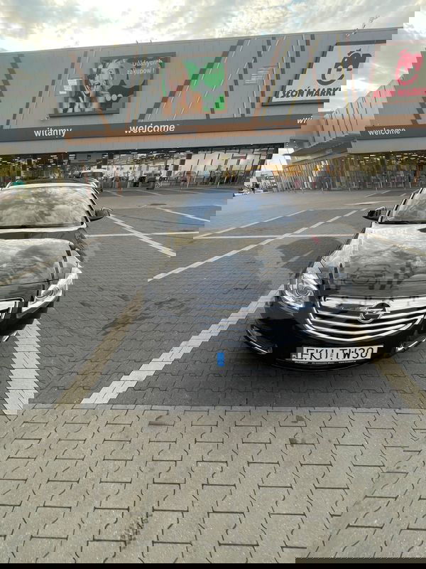Opel Insignia A 2.0 CDTI Sports Tourer 2010