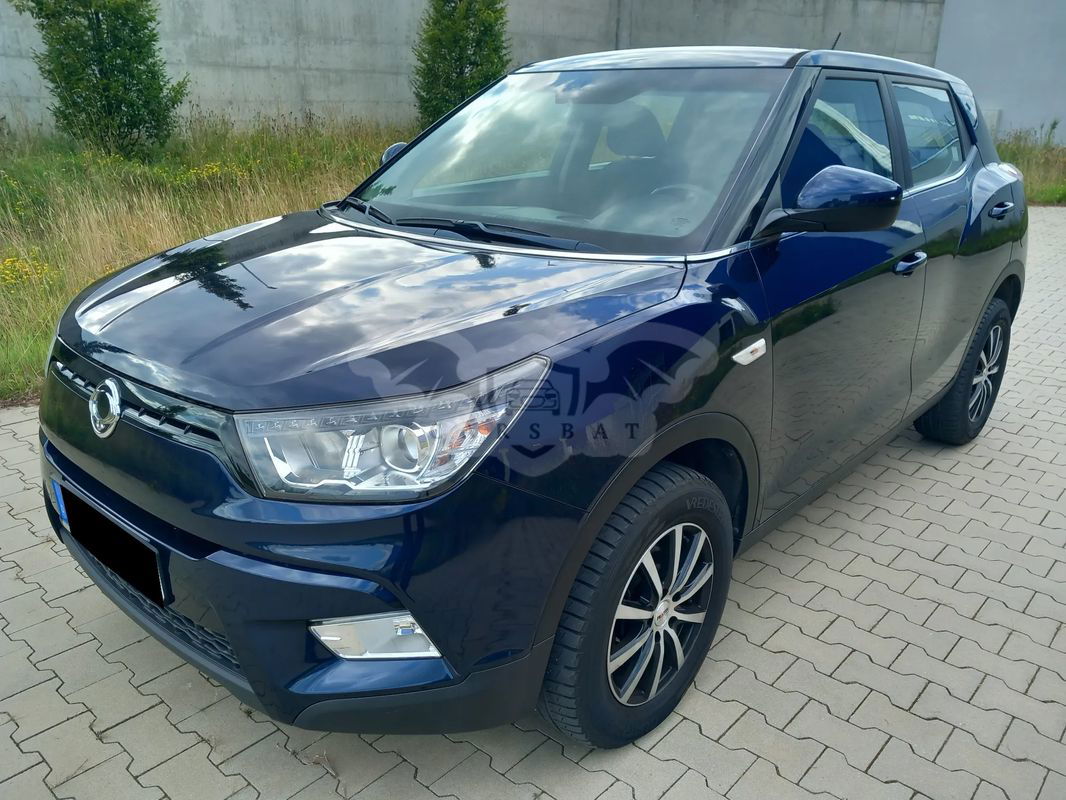 Ssangyong / KG Mobility Tivoli e-XDi 160 4WD Quartz 2015