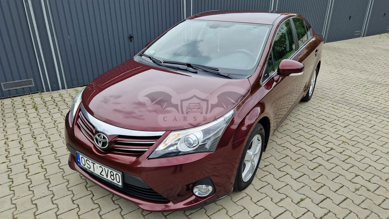 Toyota Avensis III 2.0 D-4D Premium 2012