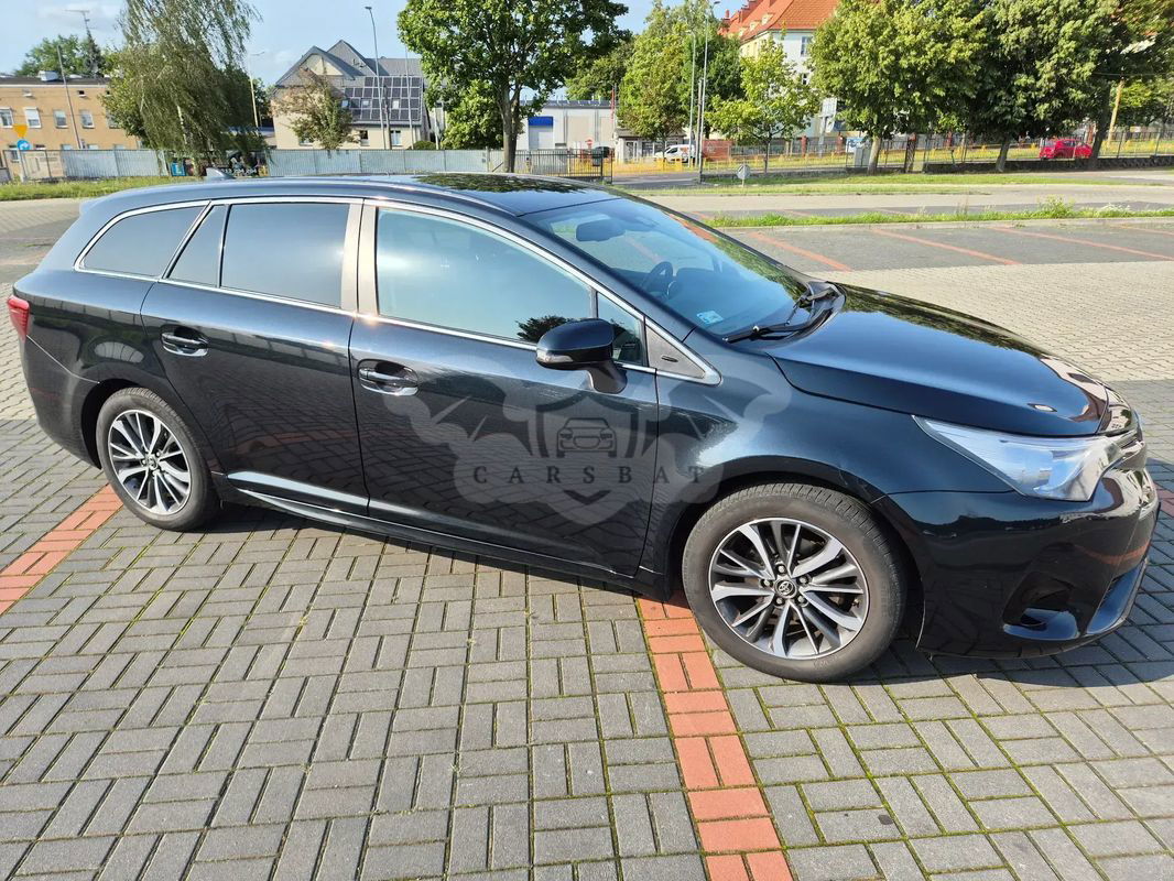 Toyota Avensis III 1.8 Premium 2016