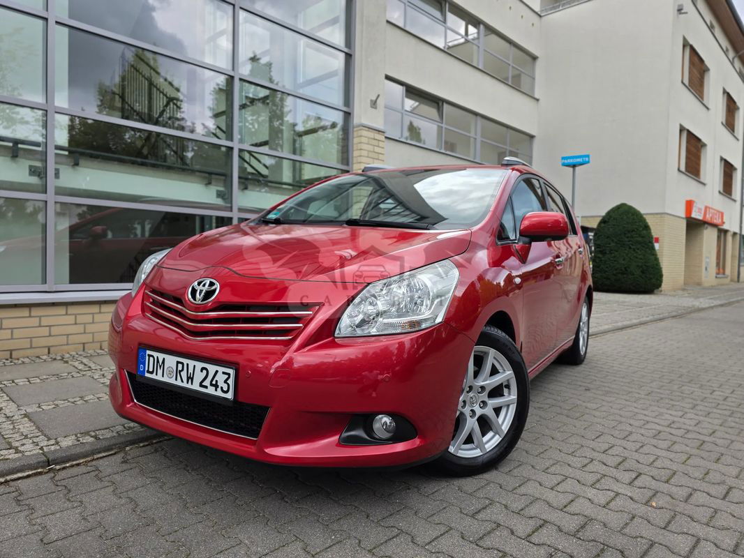 Toyota Verso 2012
