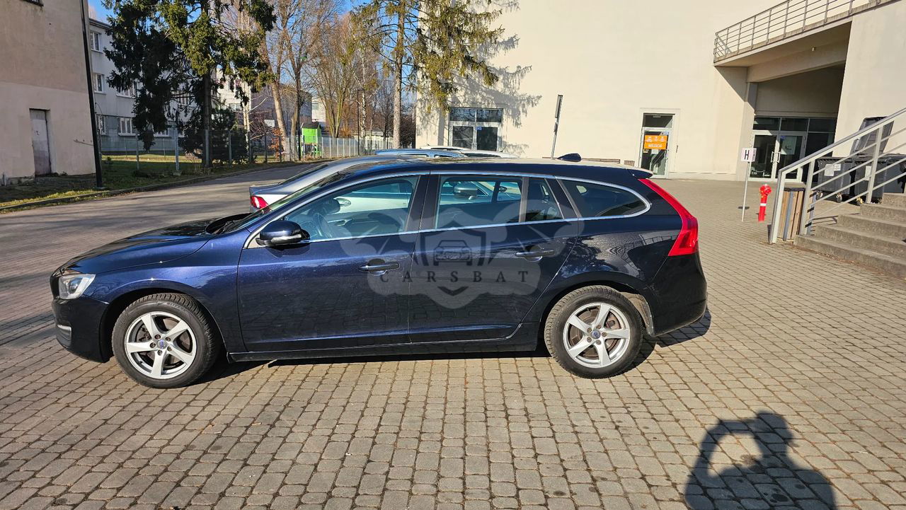 Volvo V60 I D3 2016