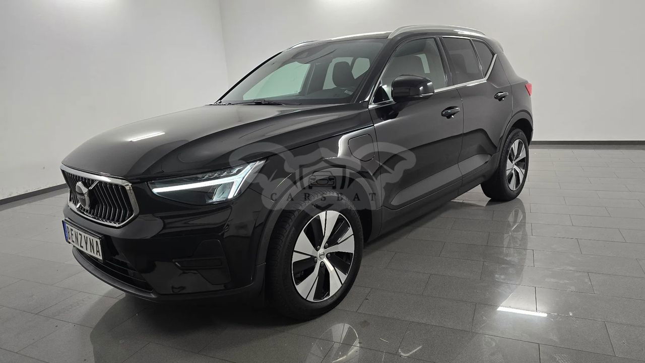 Volvo XC40 T4 Recharge DKG Plus Dark 2023