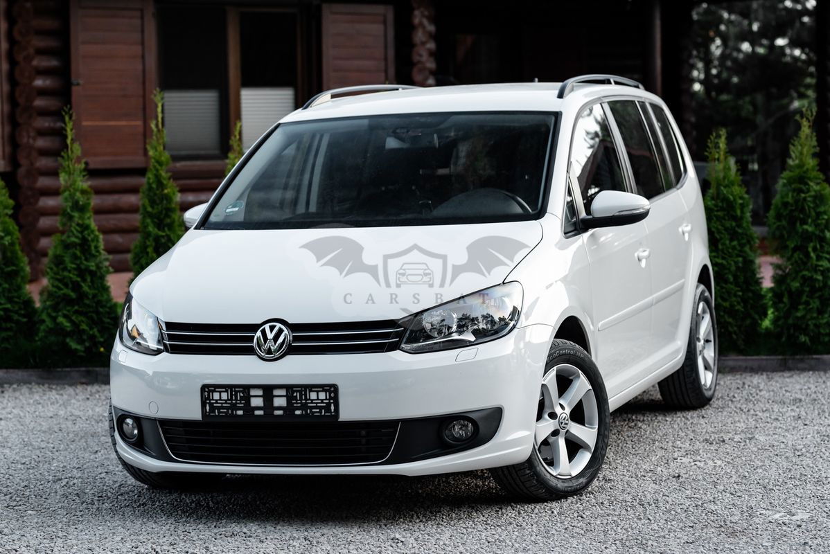 Volkswagen Touran II 2.0 TDI DPF DSG Highline 2011