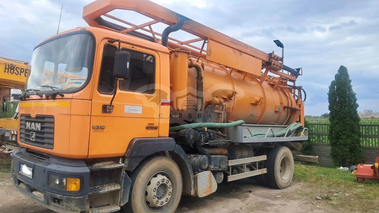 MAN F2000 2000