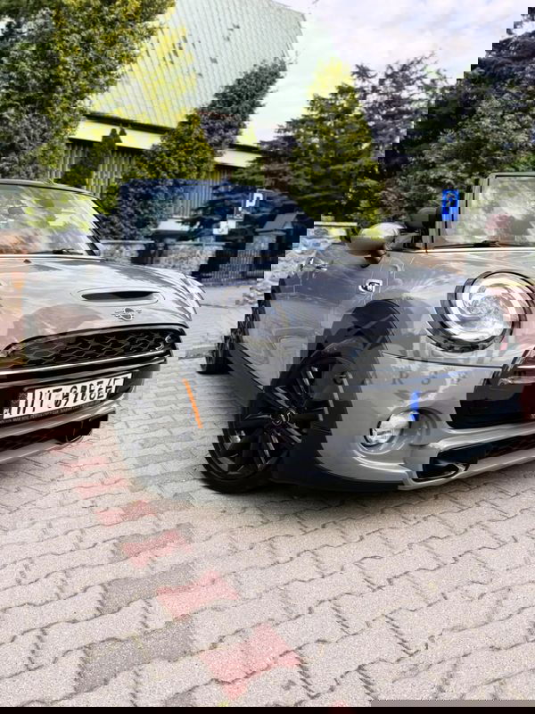 Mini Cooper Sport-Aut 2019