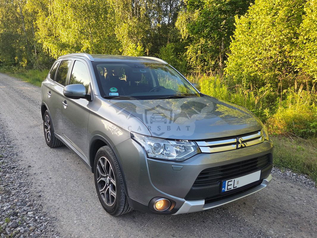 Mitsubishi Outlander III 2.0 Intense CVT 2014